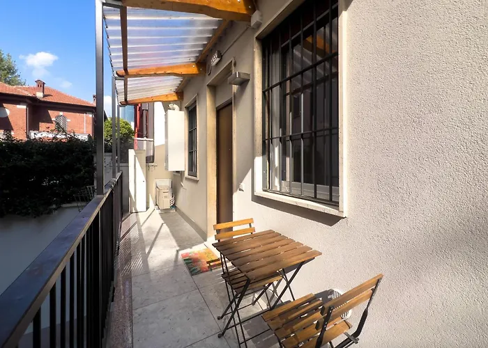 Citylife Comfort Stay - Inside Luxury Neighborhood